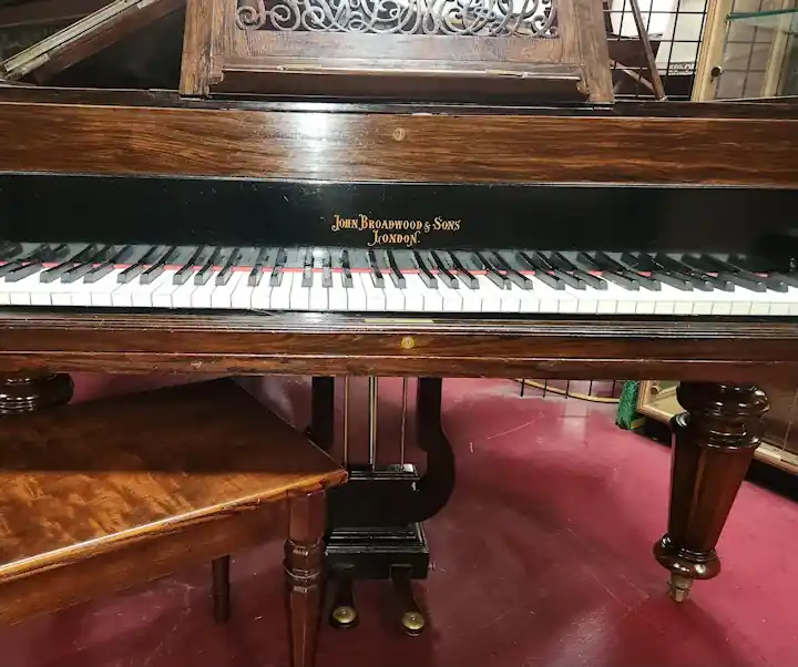 Broadwood Rosewood Grand Piano Pic Four