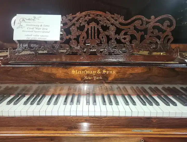 Steinway & Sons square grand piano Pic Four