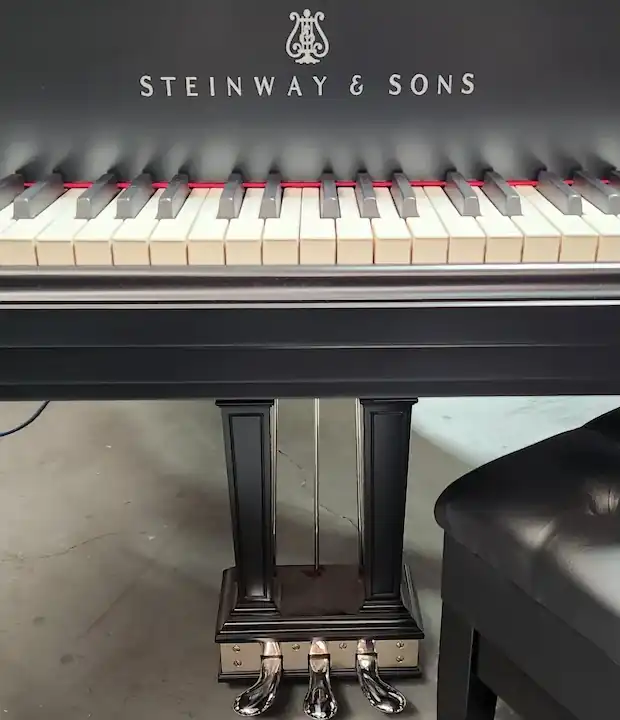 Steinway Grand Piano Pic Six
